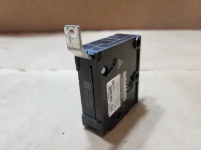 Used SIEMENS B120 Switchgears British Columbia CA | Lenmark #1438550