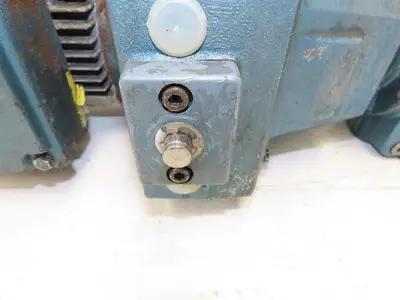 Sew Eurodrive S47D16DT80N4 Variable Gearmotor 17.62 Ratio 1Hp 24-96rpm 230/460V