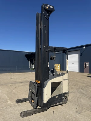 Used 2022 CROWN RD5725-32 REACH TRUCK Misc Forklifts Illinois US | Revelation Machinery #1540094