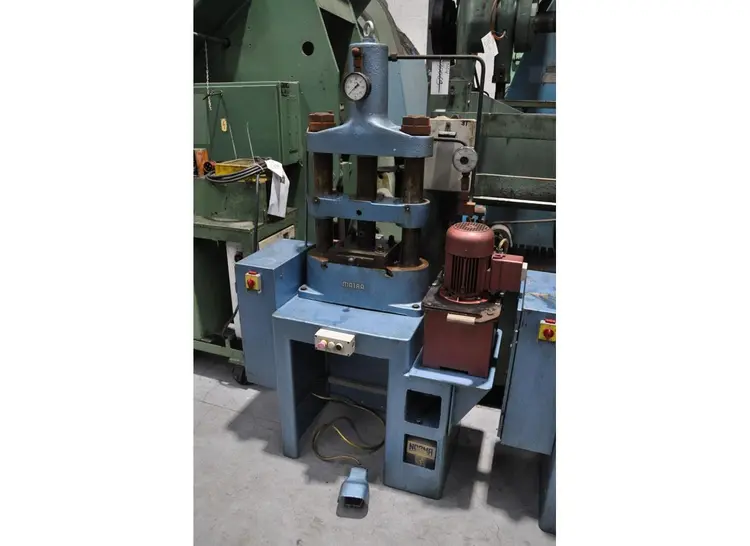 Used MATRA WERKE PRESS H-Frame Presses BE | Apt International N.V #362215