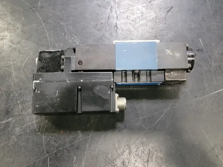 Used VICKERS KBFDG4V-3-2C13N-Z-M1-PE7-H7-11 Parts (Hydraulics and Pneumatics) British Columbia CA | Lenmark #265144