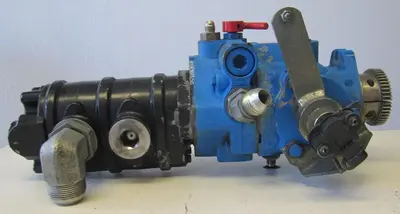 Advance Nilfisk 56304113 Triple Gear Pump  & 56304112 Hydraulic Piston Pump Main