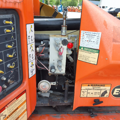 USED 2014 JLG E450AJ