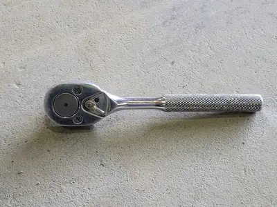 Assorted Ratchet 1/2" & 3/8" Drive, SA12AL, SA38A, 5266, 5249