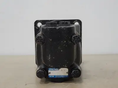 USED CHAR-LYNN 105 1060 006