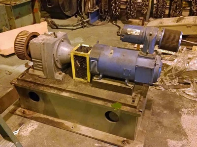 USED 1960 MICHIGAN ROLL FORM RM-300S