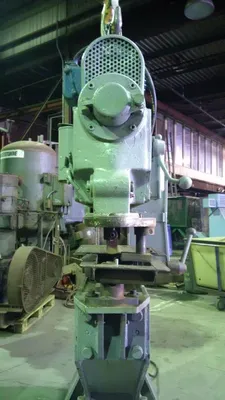 Used _UNKNOWN_ _UNKNOWN_ Nibblers Quebec CA | Machineco #1475093