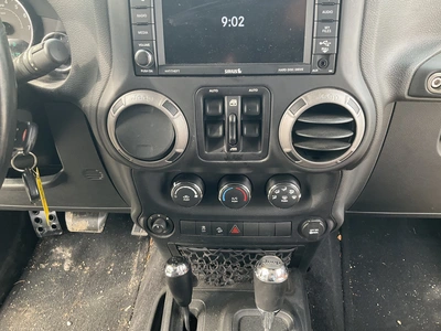 USED 2015 JEEP WRANGLER