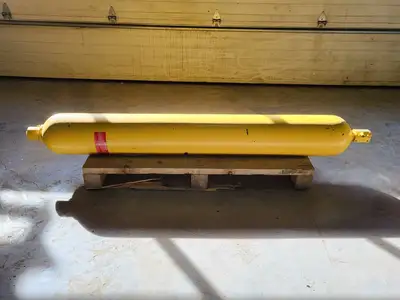 USED KOMATSU PC2733