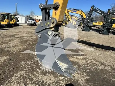 USED 2019 XCMG XE210U
