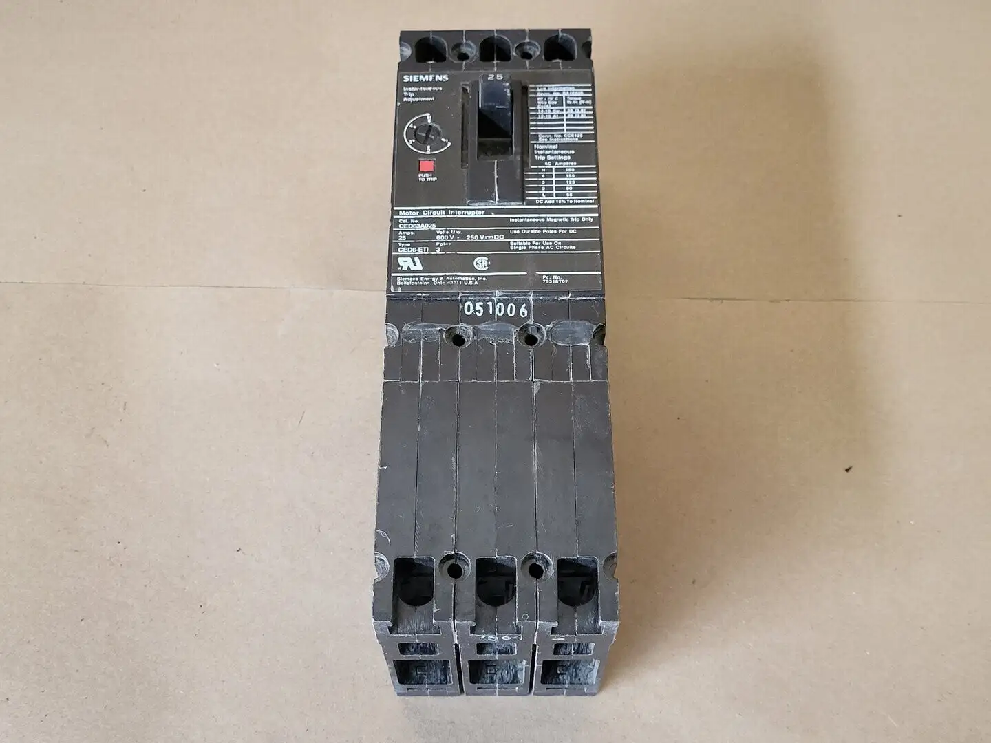 Used SIEMENS CED63A025 Switchgears British Columbia CA | Lenmark #239089