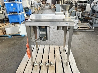 Used QUADRO _UNKNOWN_ Mills / Grinders Connecticut US | DMC Industries #1288738