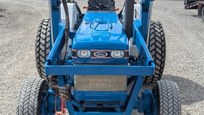 USED 1990 FORD 2120