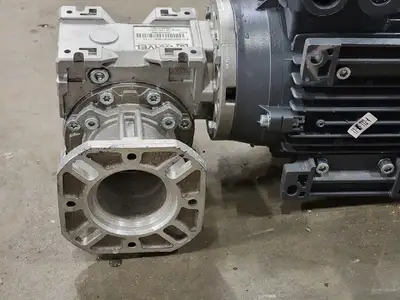 Used VARVEL SRT04010G3P1905 Motors (misc) British Columbia CA | Lenmark #247910