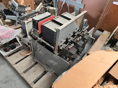 Used _UNKNOWN_ _UNKNOWN_ Circuit Breakers Indiana US | Myron Bowling Auctioneers Inc #1504007