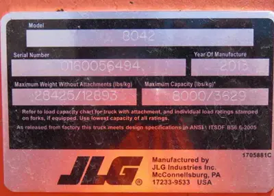 USED 2013 JLG SKYTRAK 8042