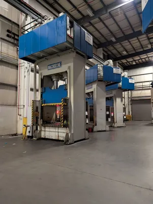 2019 MACRODYNE MPZ-300-1 Hydraulic Presses | International Machinery (3)