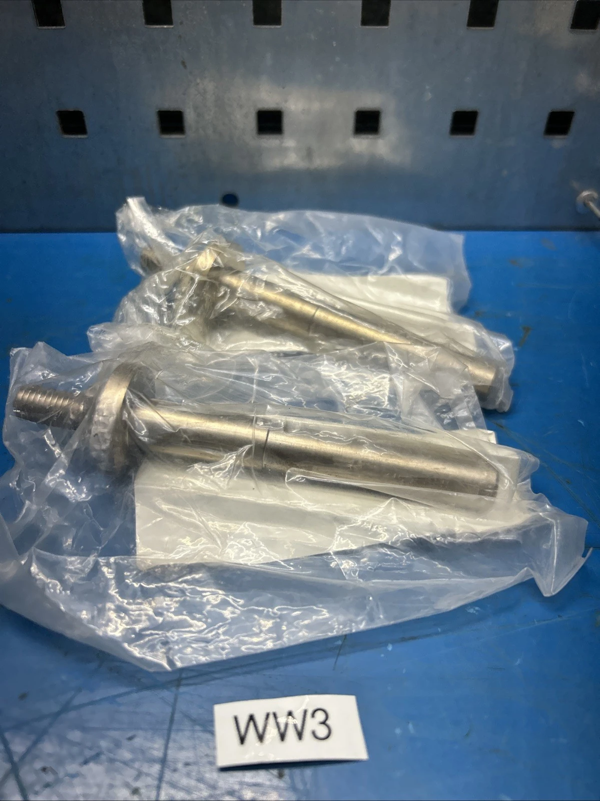 (2) New 3040-10-000-8863 (141K109H01) Tensioner Shafts Fast Shipping! + Warranty