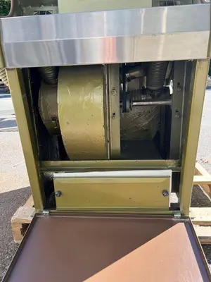 Sander Polisher with Dust Collection