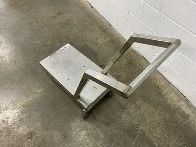 Custom Pump Cart