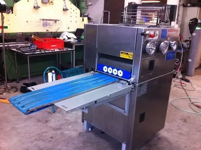 Koenig Rex Classic 4 Row Roll Machines (Bakery) | Harvest Equipment and Fabrication Inc (3)