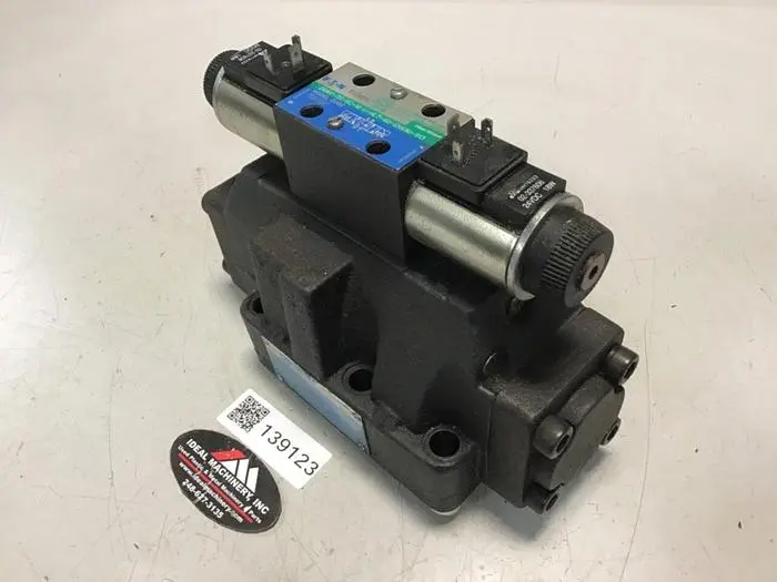 Used VICKERS DG4V3S6CMUHL760EN490B13 Valves/Fittings Michigan US | Ideal Machinery #602056