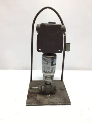Schlumberger Industries PA3000-020-42-13-XX-XX-13 Pressure Transmitter 4-20mA