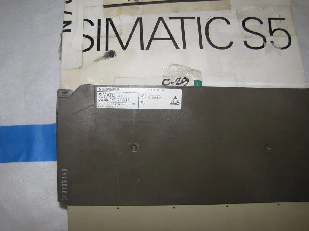 USED SIEMENS SIMATIC S5 6ES5 441-7LA11 OUTPUT MODULE 6ES54417LA11