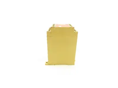Omron G9SA-TH301 Safety Relay Unit 24V AC/DC 5A 3Pole