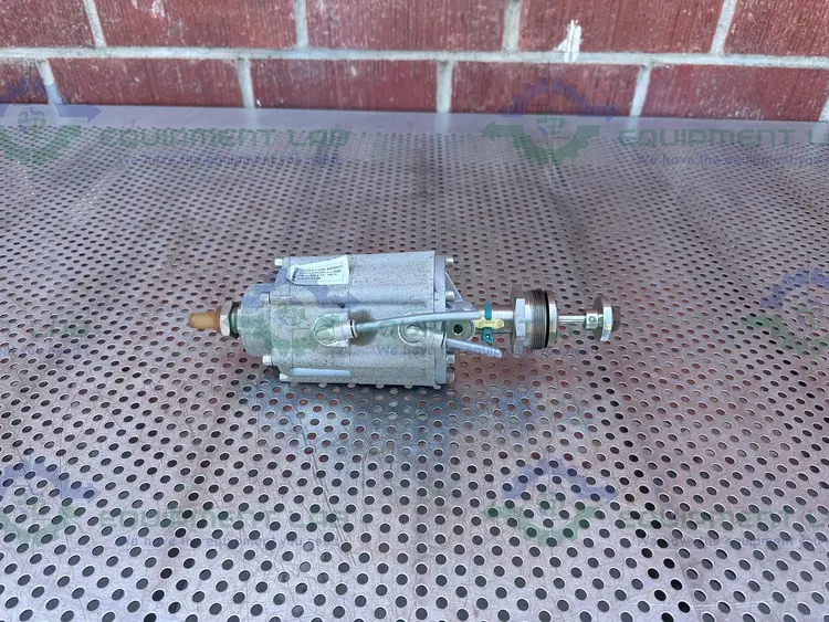 Used GEMU 514/25/D55345-1-1-B987 PNEUMATIC ANGLE SEAT GLOBE VALVE, 10 PB, 4-10 PST Valves/Fittings California US | Equipment Lab #485881