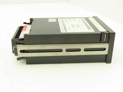 Omega DP2140-P8 Digital Panel Meter Display 120V DP2000 Omegarometer