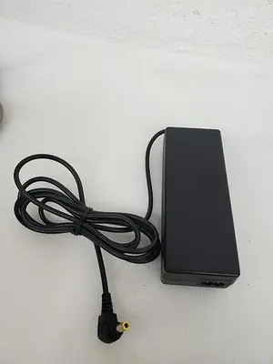 FUJITSU AC ADAPTER CP481149-02