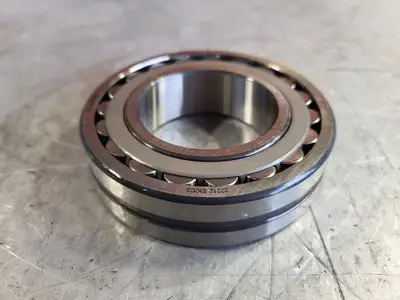 NEW SKF 22212EK/C3