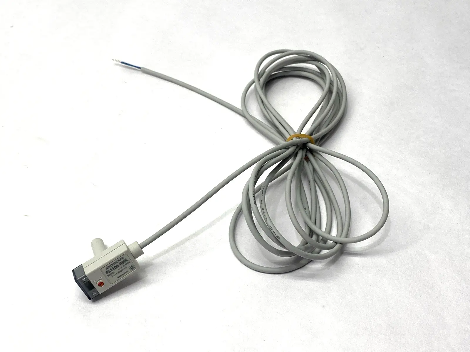 USED SMC PRESSURE SWITCH