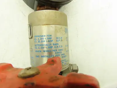 Gould PD3000-200-32-21-XX-61 Pressure Transmitter 30VDC 2000psi w/Manifold Valve