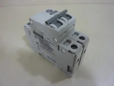 USED ALLEN BRADLEY 1492-CB2/H050 SER C