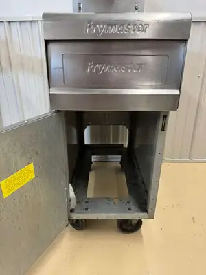 Used FryMaster Used Frymaster Fryer Warmer Dump Station with Cabinet on Casters 120V Restaurant Equipment (Miscellaneous) Illinois US | Falcon Restaurant Supply #1378029