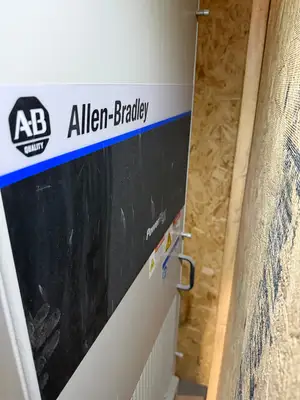 USED ALLEN BRADLEY POWERFLEX 755