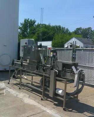 SPC9322  Filler Cask Brewing Systems inline can filler seamer model ACS V4.1, 5 filling heads, 1 seaming head(s)