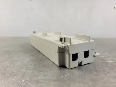 NEW ITW PANCON ML25-CAT5-75V