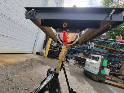30" x 20" Portable Welding Workbench Table
