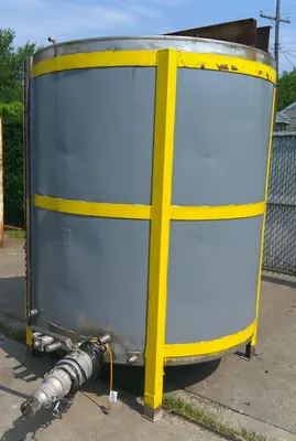SPC9083  Tank 1000 gallon vertical tank, Stainless Steel, flat coils in bottom