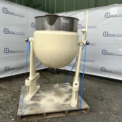 180 L S/S Skerman Hemispherical Jktd Tilting Pan