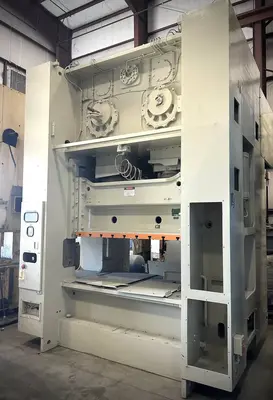 USED 1990 KOMATSU PRESSES KOMATSU L2M-300 PRESS