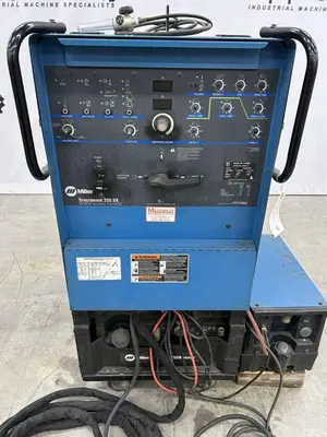 Used MILLER SYNCROWAVE 250 DX Tig Welders Georgia US | The Equipment Hub #801151