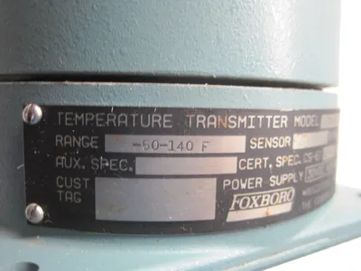 NEW FOXBORO 893RA-JFUSN000 TRANSMITTER 893RAJFUSN000