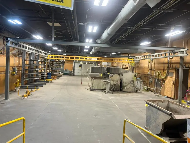 Used _UNKNOWN_ _UNKNOWN_ Cranes, Gantry, Bridge Type Minnesota US | Myron Bowling Auctioneers Inc #1541950