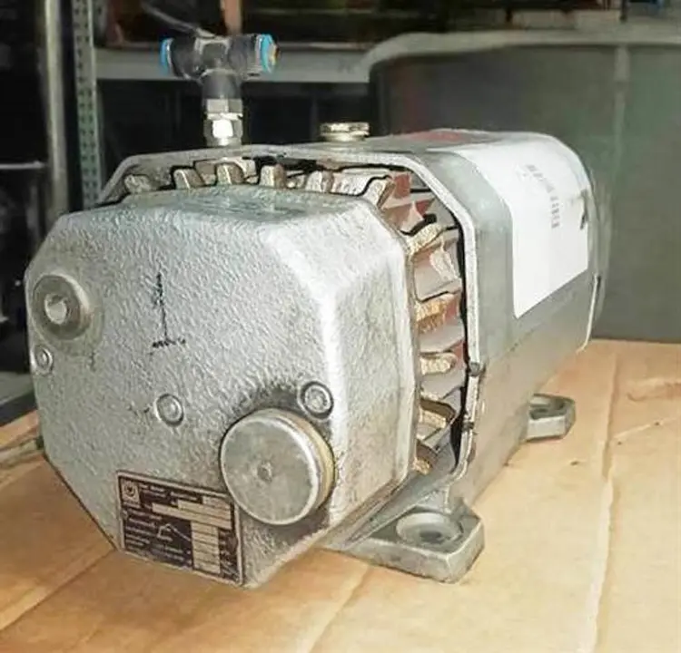 Used BECKER _UNKNOWN_ Vacuum Pumps MX | UNION STANDARD EQUIPMENT CO. #924556