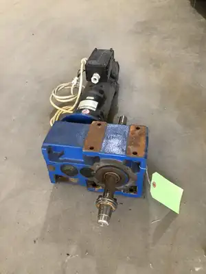 Rossi Motoriduttori HR 21 63UP2A Servo Gear Drive/Speed Reducer 6.53:1 123VDC