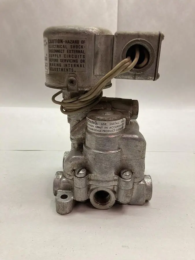 Used TRANSAMERICA DELAVAL 2002-AC Solenoid Valves Ohio US | Surplus Asset Holdings #1247372